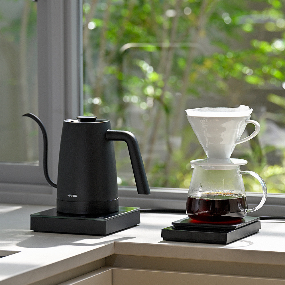 Hario Lyra Electric Coffee Drip Kettle (800ml) - Black